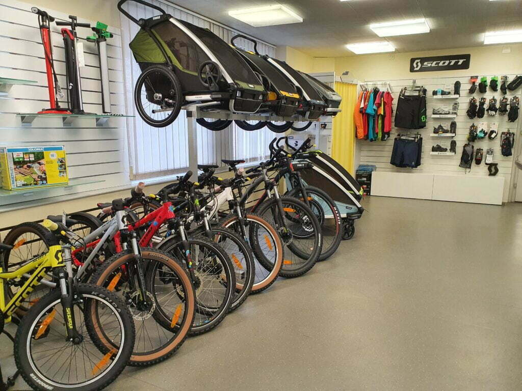 Velo Schwarz Weinfelden Anhänger